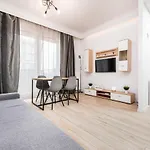 Kasprzaka 31 by Homeprime